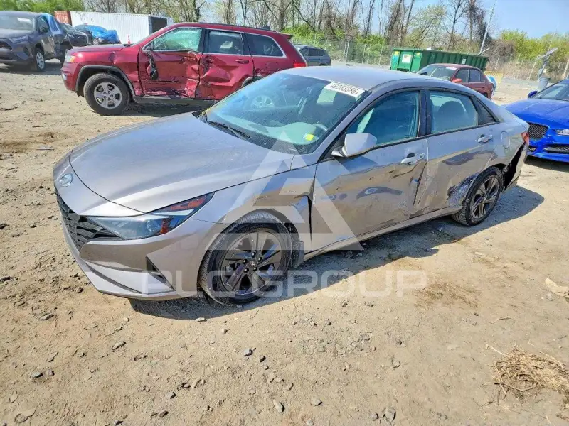 2022 Hyundai Elantra photo