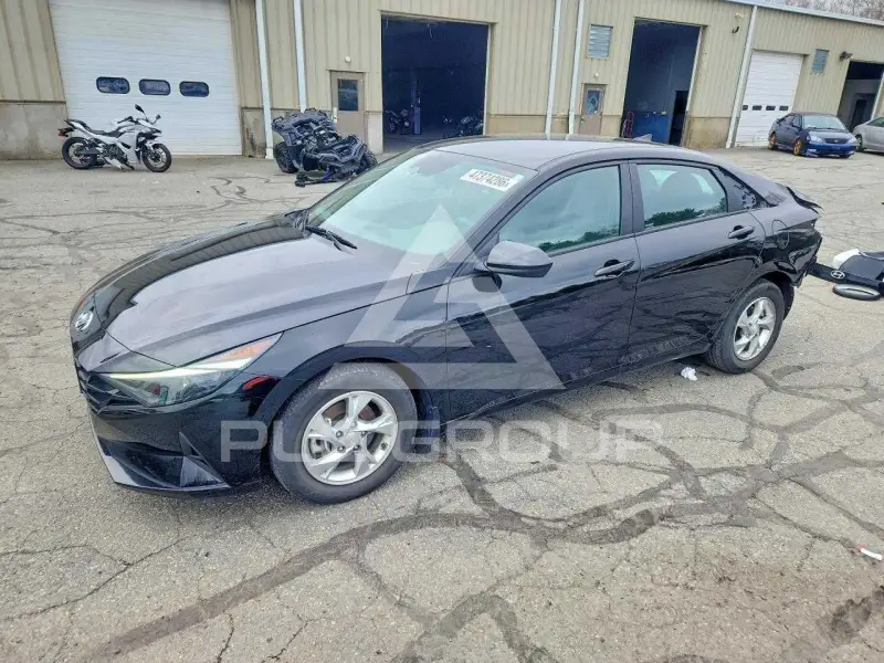 2022 Hyundai Elantra photo