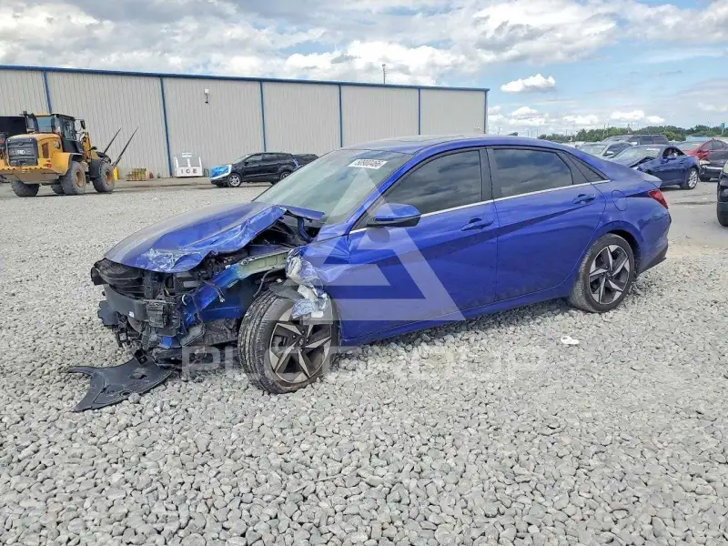 2022 Hyundai Elantra фото