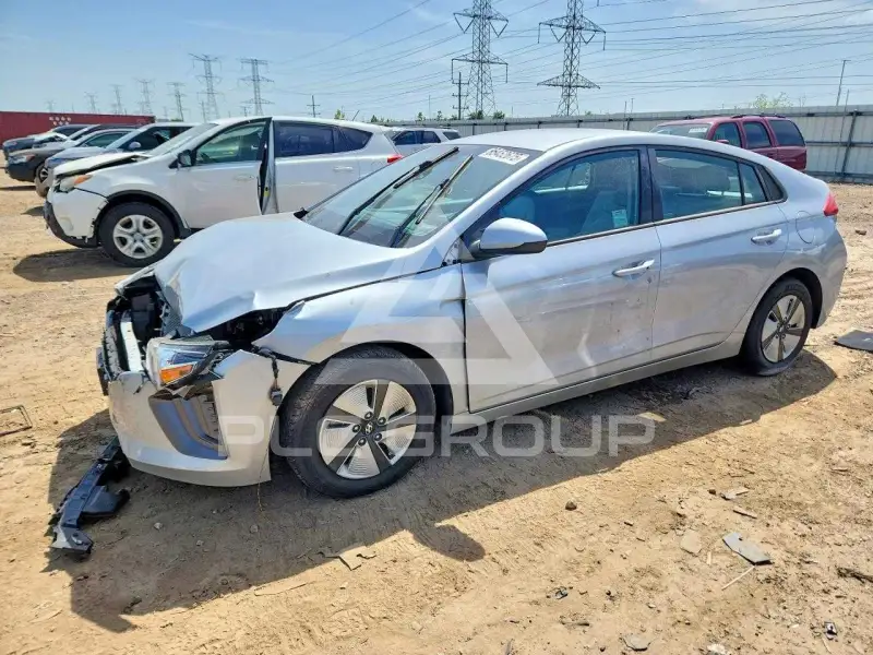 2022 Hyundai Ioniq photo