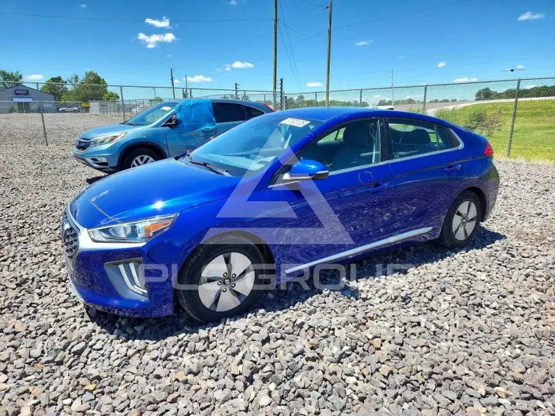 2022 Hyundai Ioniq photo