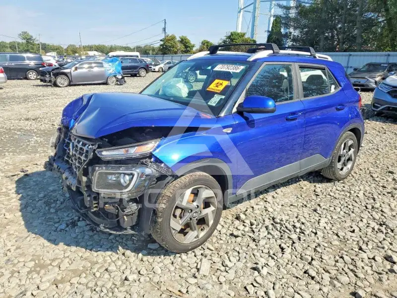 2022 Hyundai Venue фото