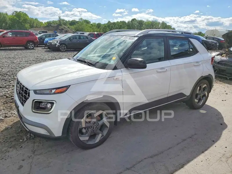 2022 Hyundai Venue photo
