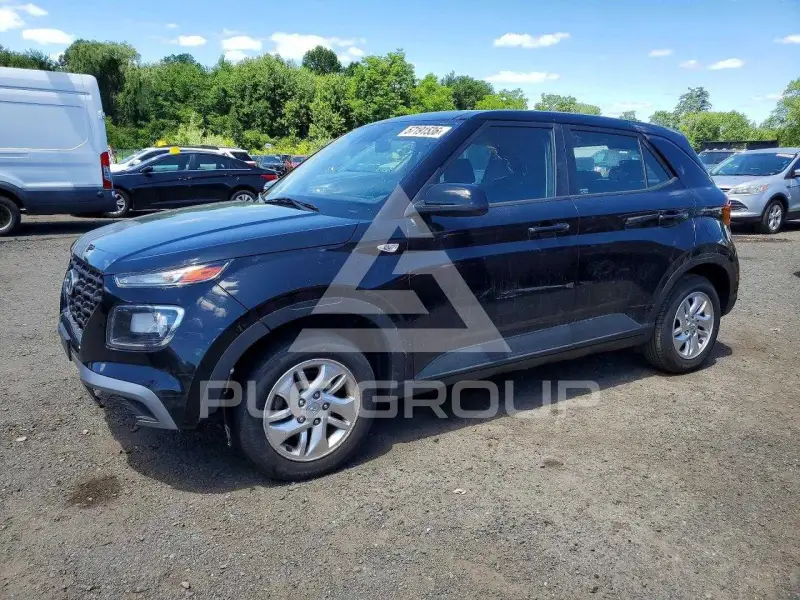 2022 Hyundai Venue photo