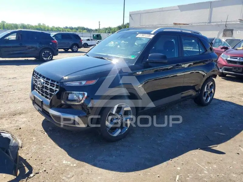 2022 Hyundai Venue photo