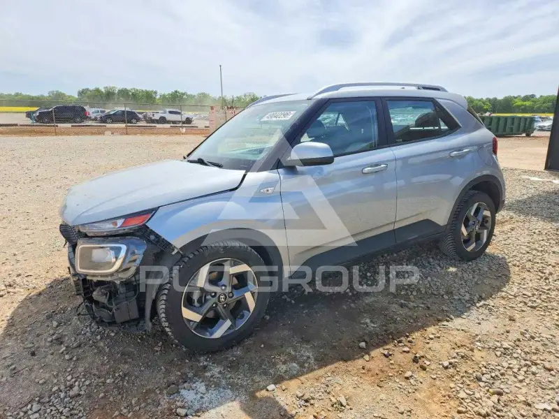 2022 Hyundai Venue фото