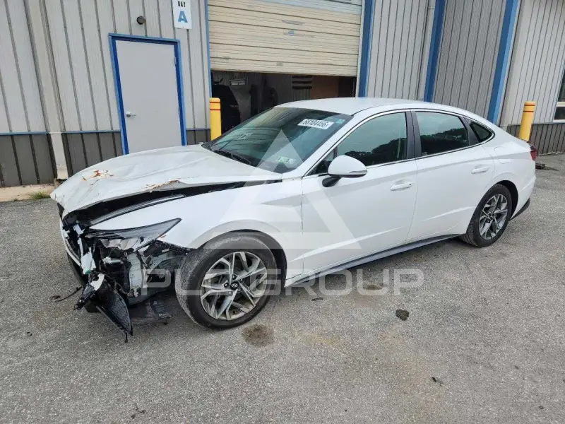 2022 Hyundai Sonata photo