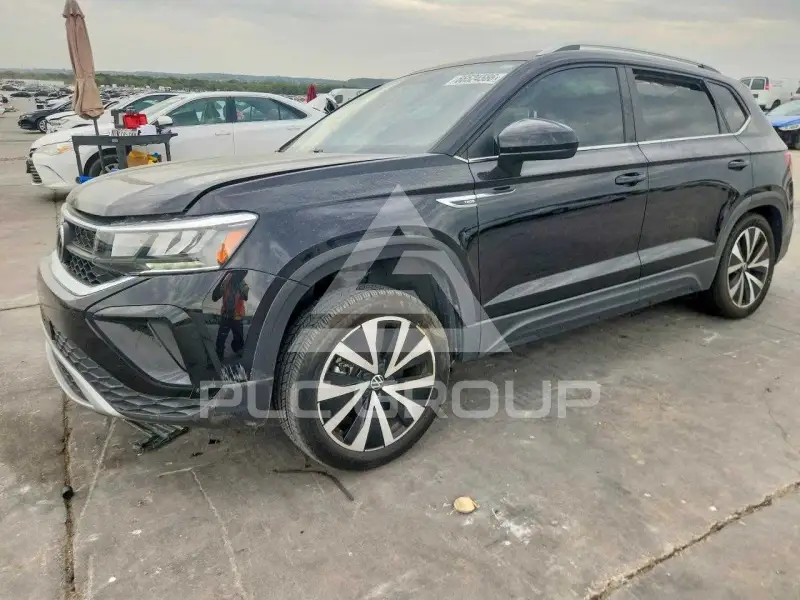 2022 Volkswagen Taos photo