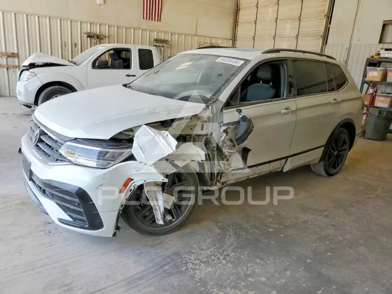 2022 Volkswagen Tiguan фото