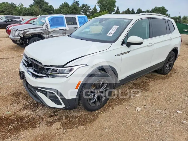 2022 Volkswagen Tiguan фото