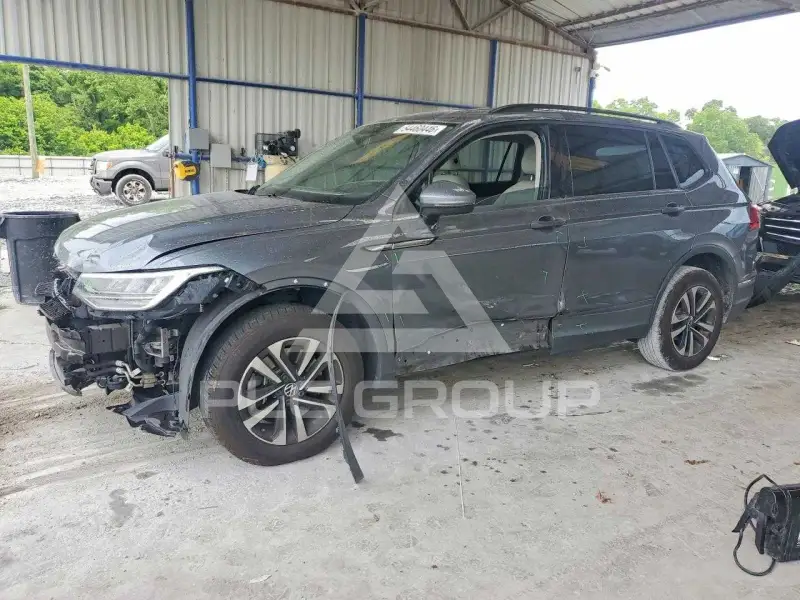 2022 Volkswagen Tiguan фото