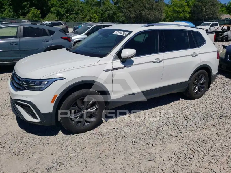 2022 Volkswagen Tiguan фото