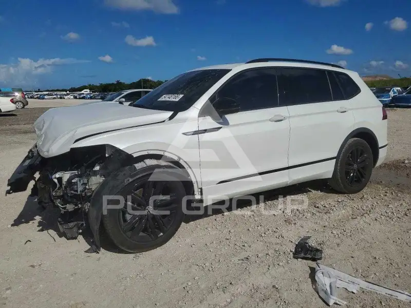 2022 Volkswagen Tiguan фото
