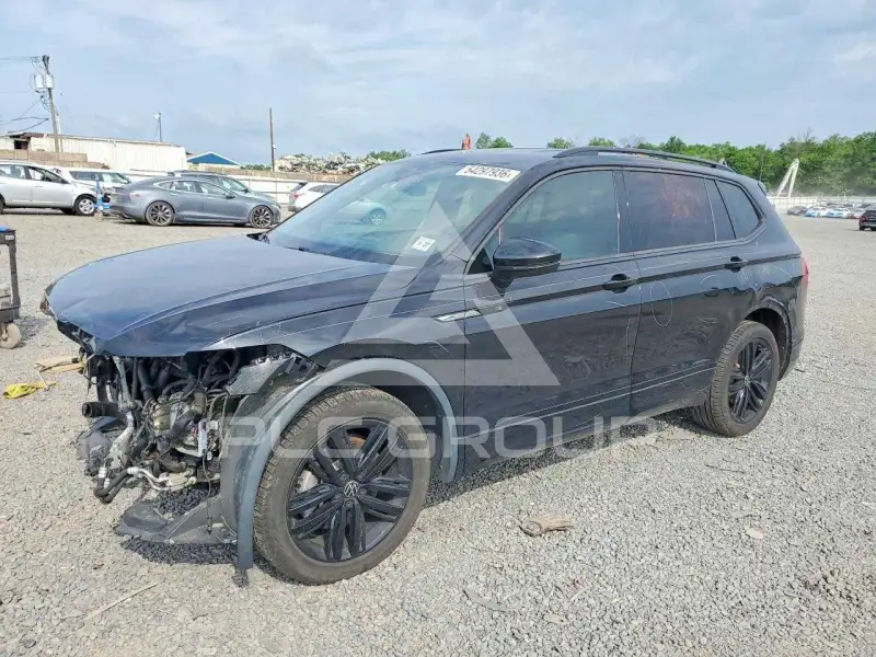 2022 Volkswagen Tiguan фото
