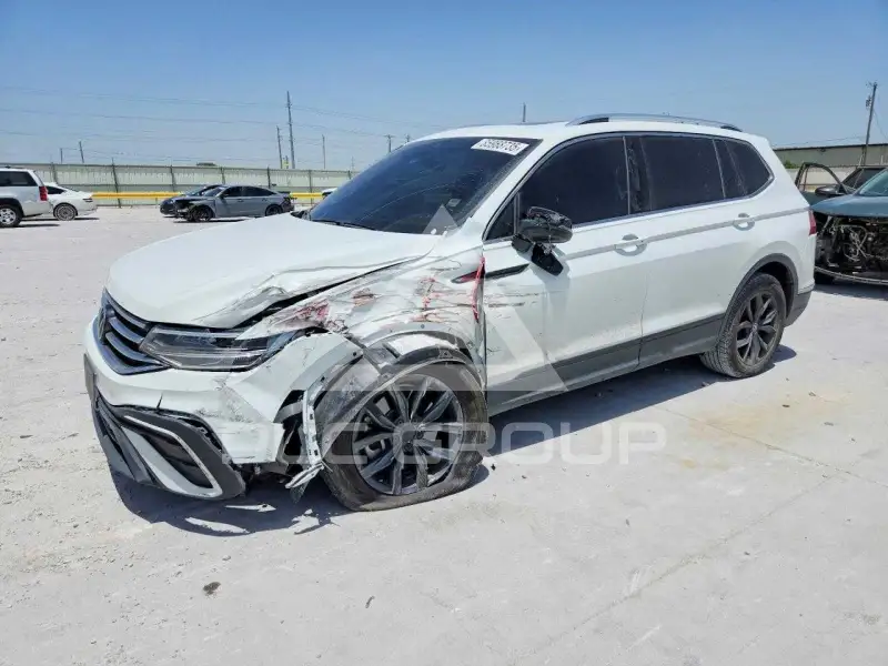 2022 Volkswagen Tiguan фото