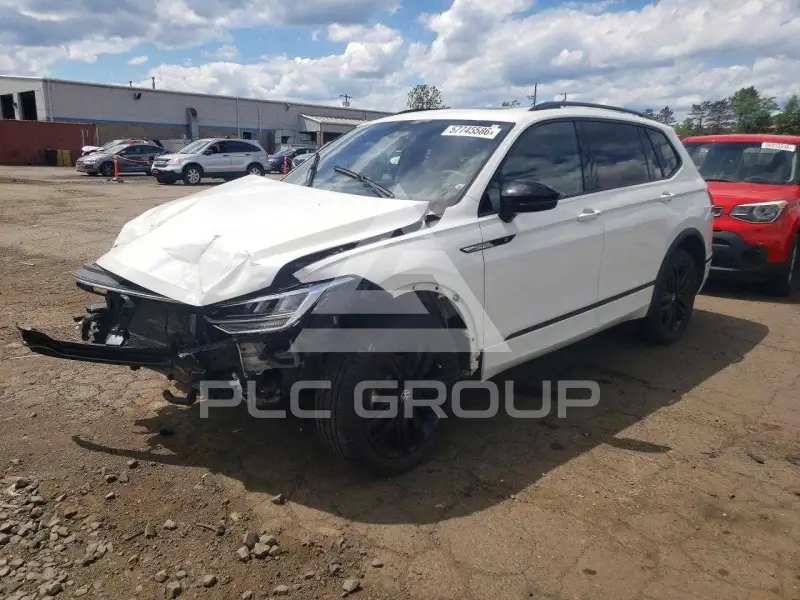 2022 Volkswagen Tiguan фото
