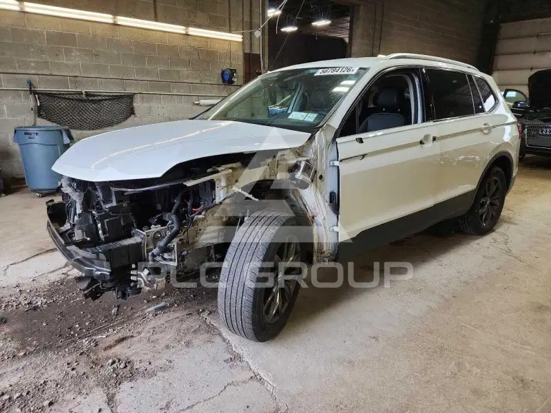 2022 Volkswagen Tiguan фото