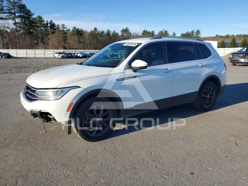 2022 Volkswagen Tiguan photo