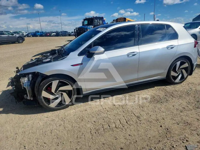 2022 Volkswagen GTI photo