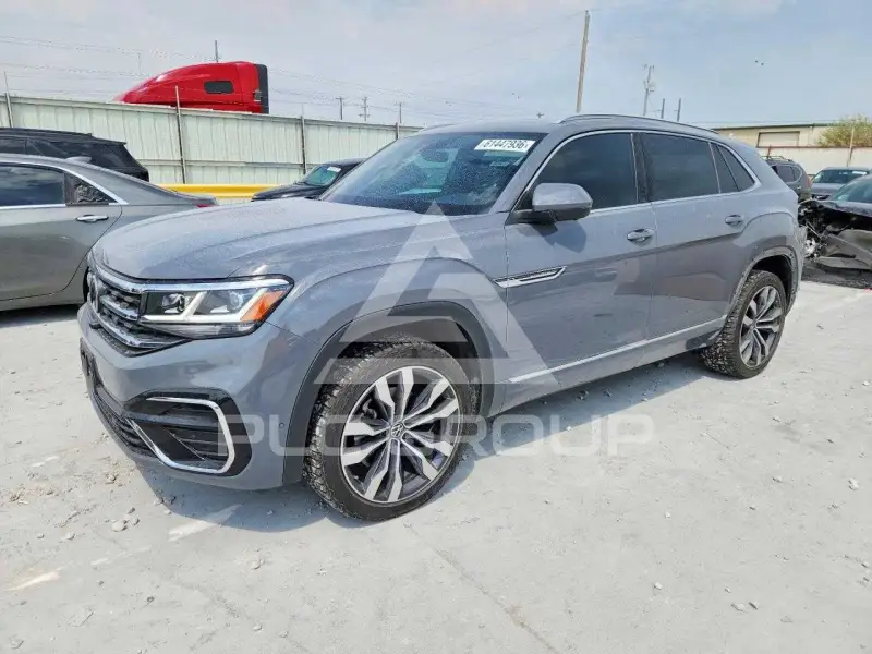 2022 Volkswagen Atlas photo