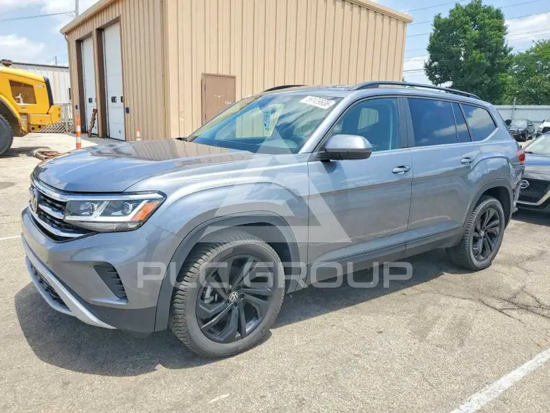 2022 Volkswagen Atlas photo