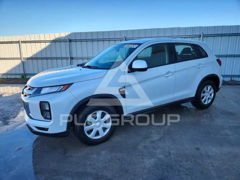 2023 Mitsubishi OUTLANDER фото