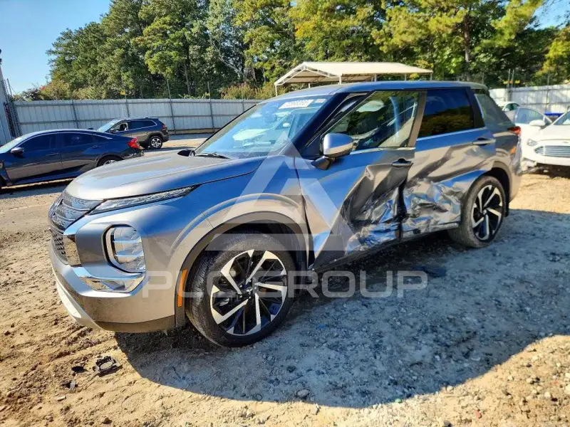 2023 Mitsubishi OUTLANDER фото