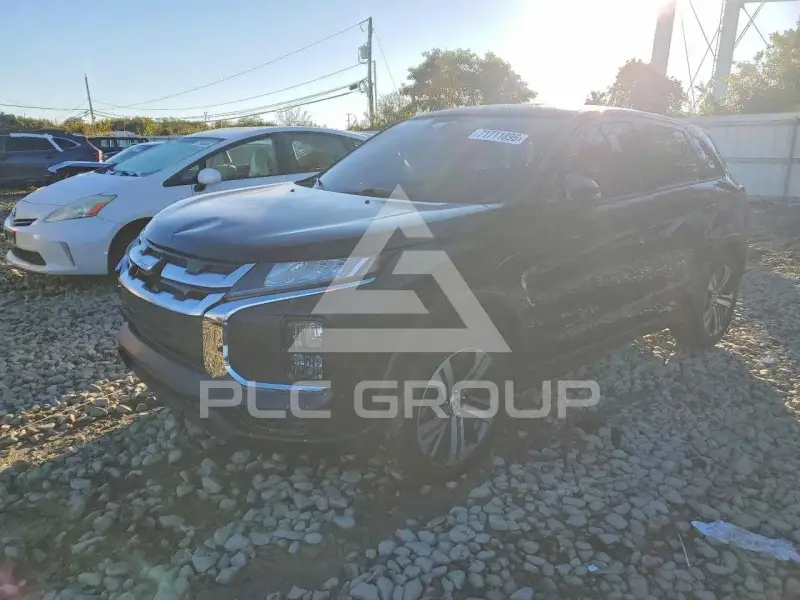 2023 Mitsubishi OUTLANDER фото
