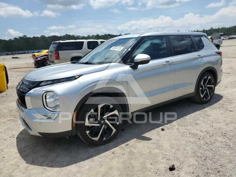 2023 Mitsubishi OUTLANDER фото