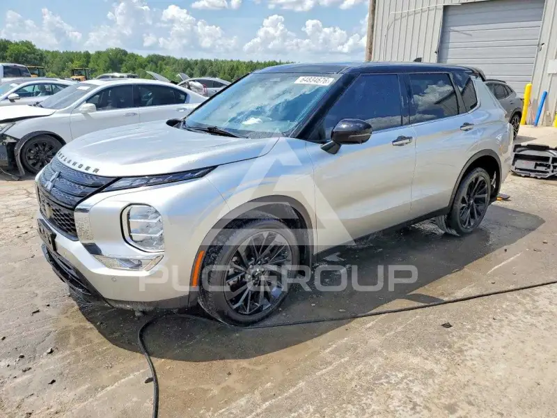 2023 Mitsubishi OUTLANDER фото