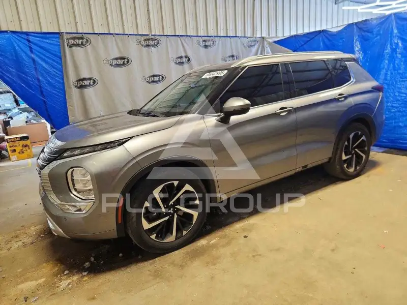 2023 Mitsubishi OUTLANDER фото