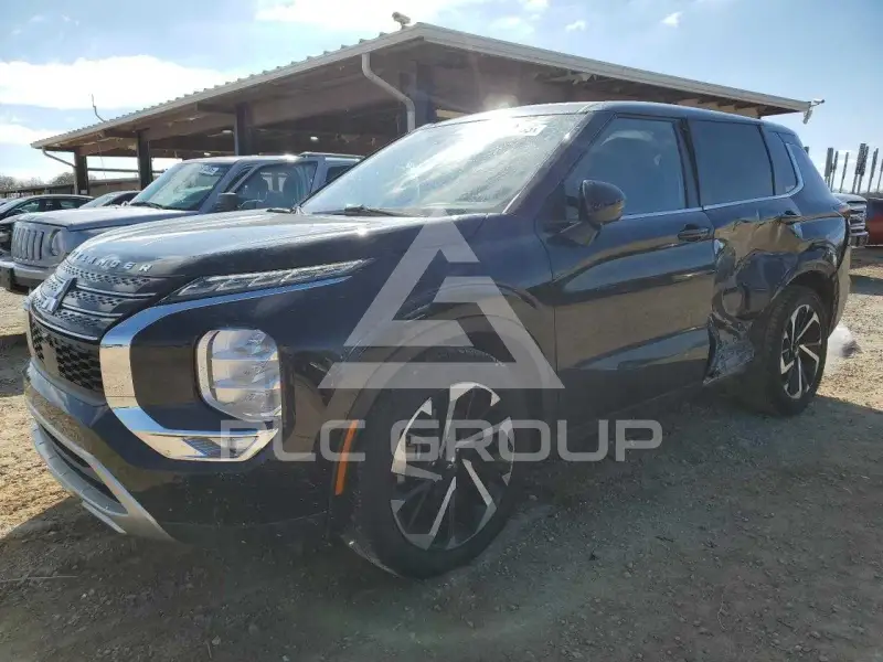 2023 Mitsubishi OUTLANDER фото