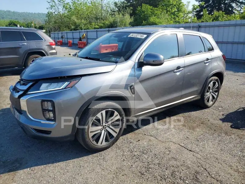 2023 Mitsubishi OUTLANDER фото