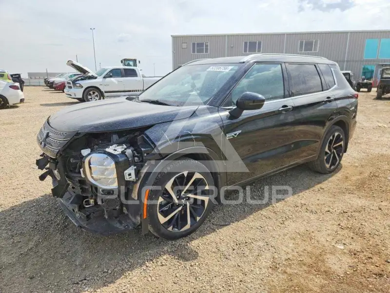 2023 Mitsubishi OUTLANDER фото