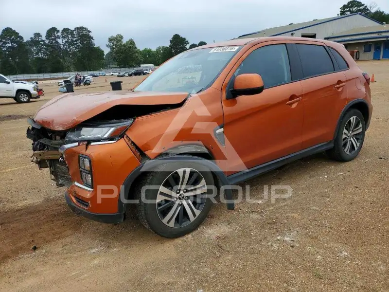 2023 Mitsubishi OUTLANDER фото