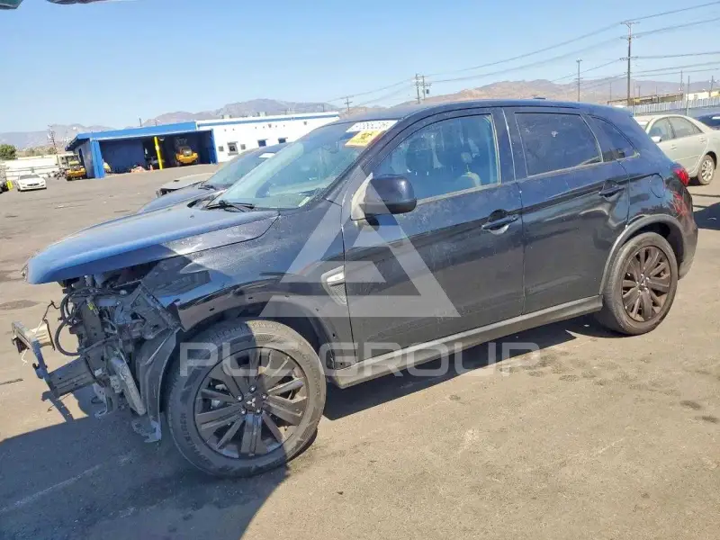 2023 Mitsubishi OUTLANDER фото