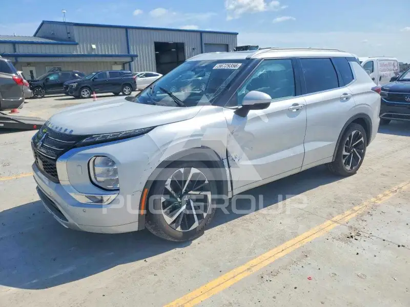 2023 Mitsubishi OUTLANDER фото