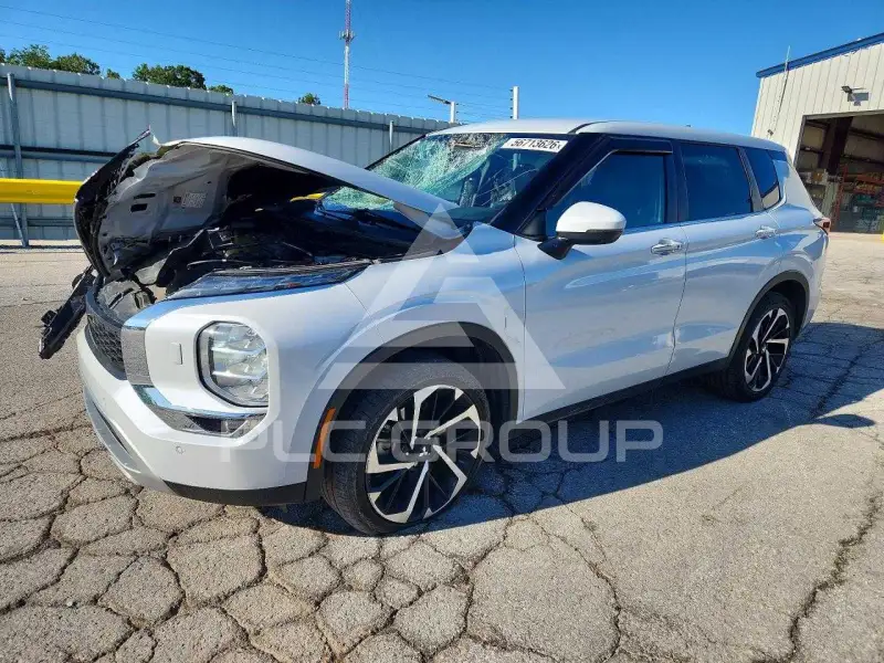 2023 Mitsubishi OUTLANDER фото