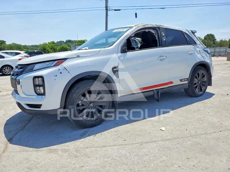 2023 Mitsubishi OUTLANDER фото