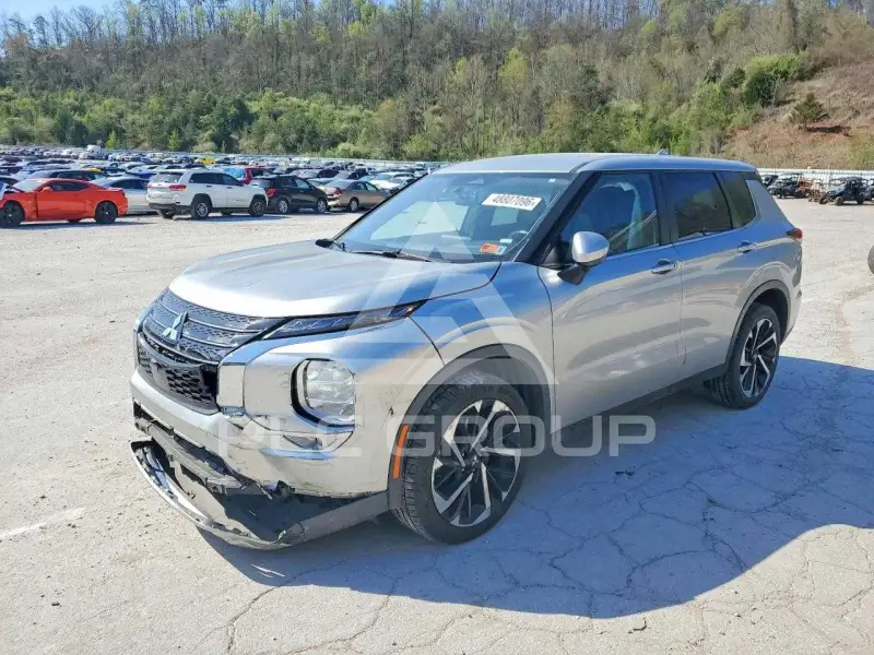 2023 Mitsubishi OUTLANDER фото