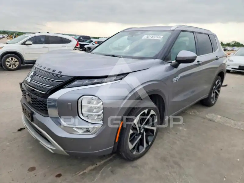 2023 Mitsubishi OUTLANDER фото