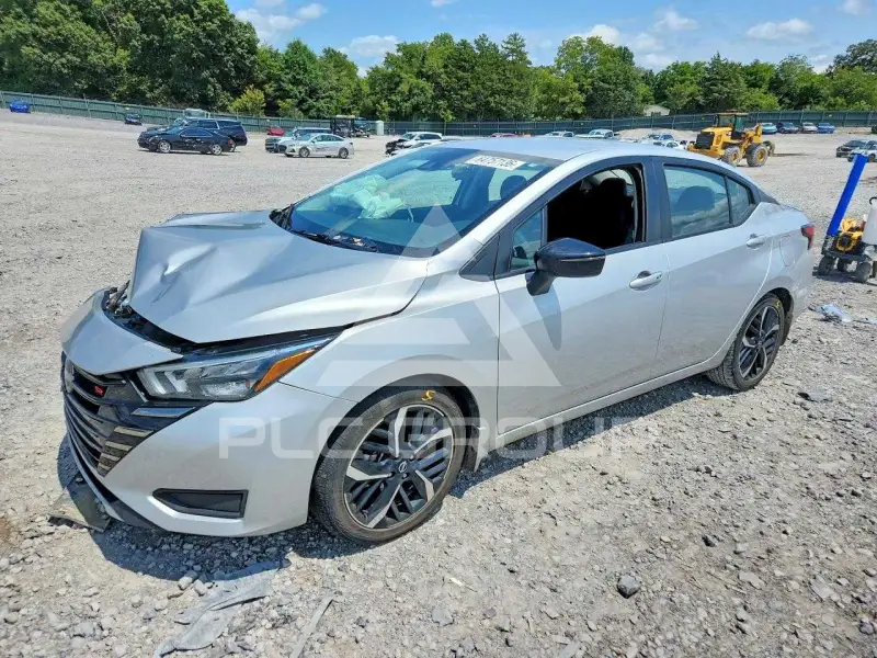 2023 Nissan VERSA photo