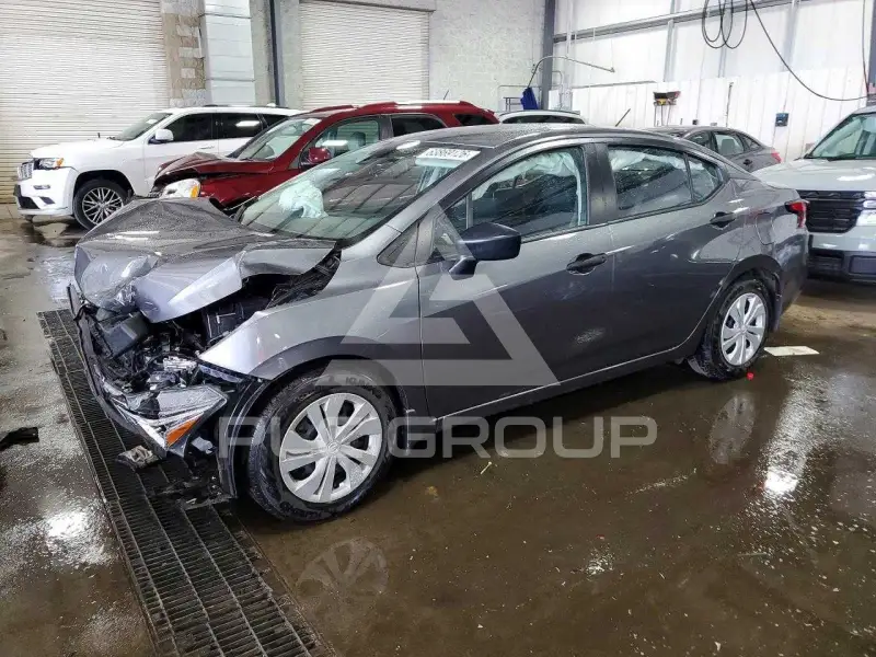 2023 Nissan VERSA photo