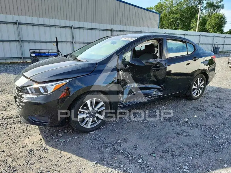 2023 Nissan VERSA photo