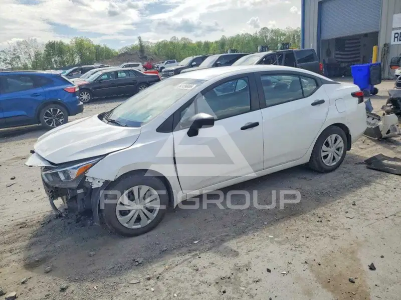 2023 Nissan VERSA photo