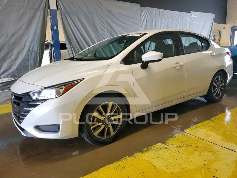 2023 Nissan VERSA фото