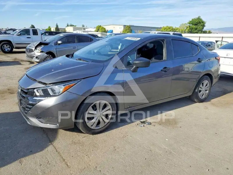 2023 Nissan VERSA фото