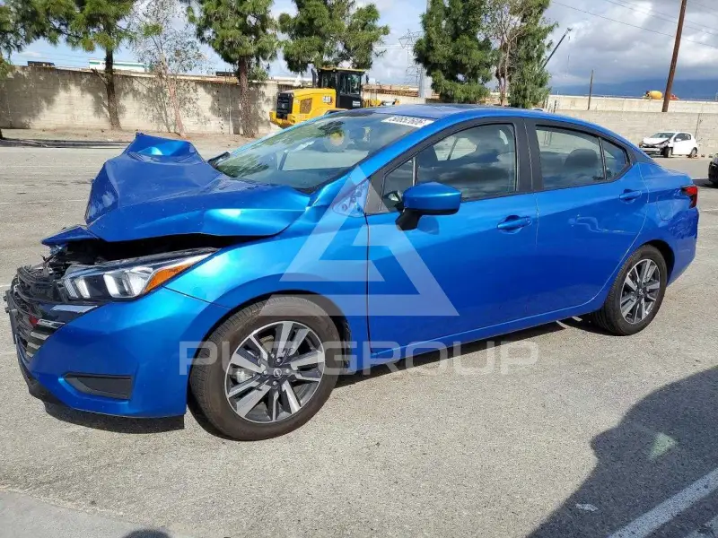 2023 Nissan VERSA фото