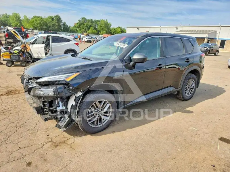 2023 Nissan ROGUE photo