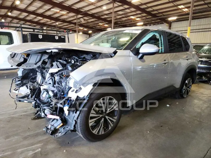 2023 Nissan ROGUE фото
